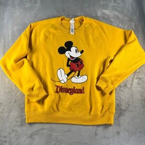 Disney Disneyland Adult M Mickey Mouse Yellow Crewneck Sweatshirt Pullover